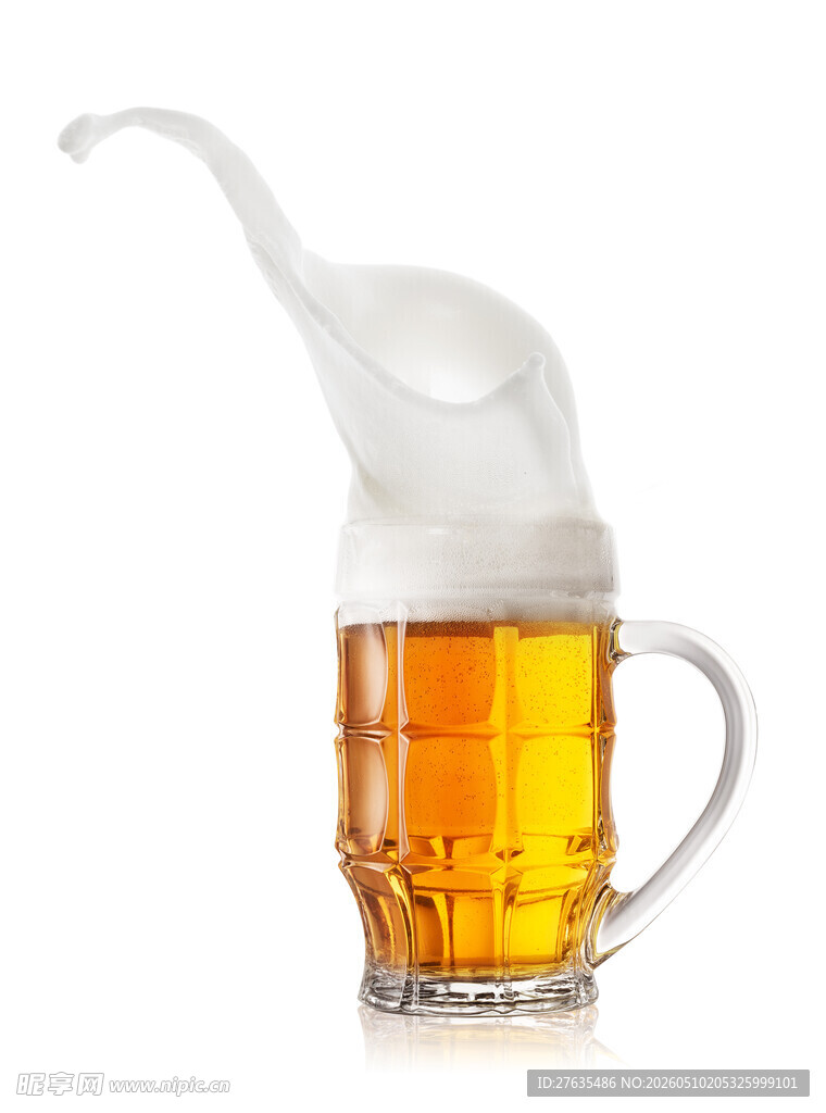 创意啤酒杯配奇特泡沫造型