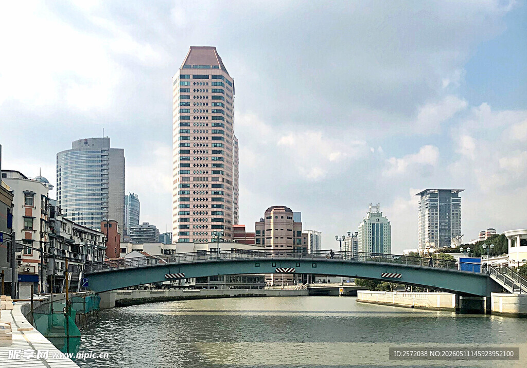 上海
