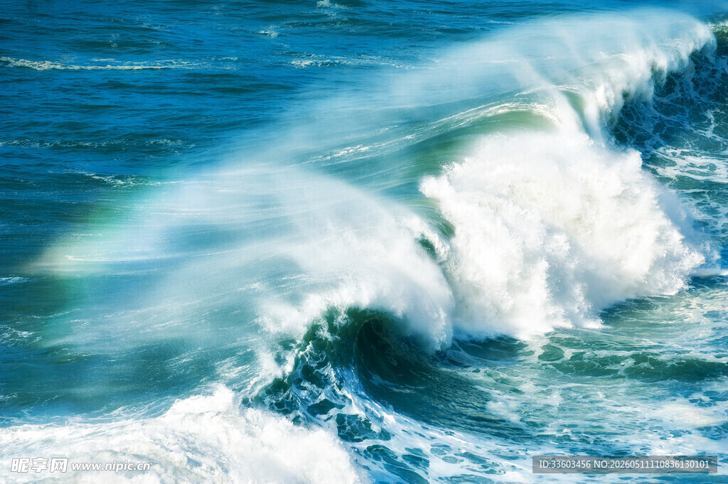 汹涌海浪