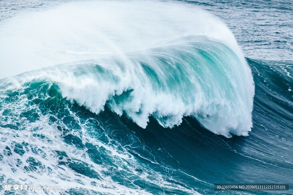 汹涌海浪