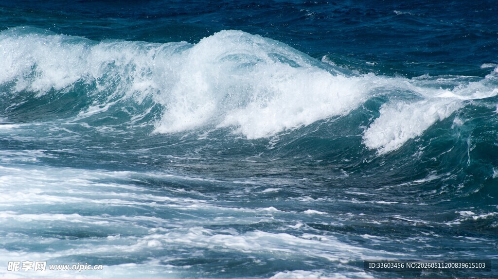 汹涌海浪