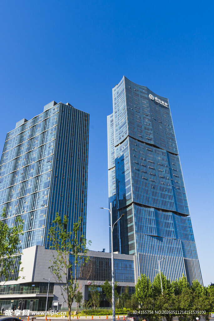 现代城市摩天大楼景观