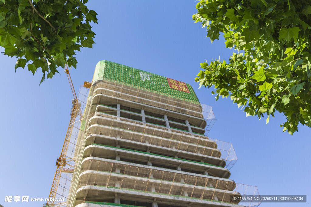 在建高楼仰视景观