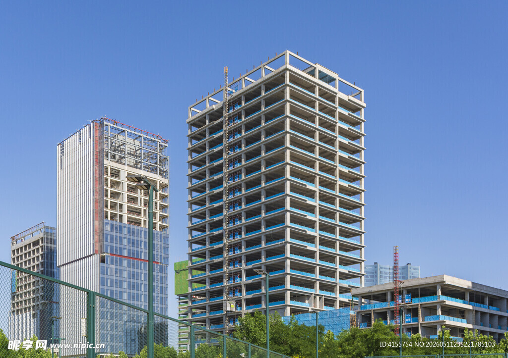 城市在建高楼建筑群