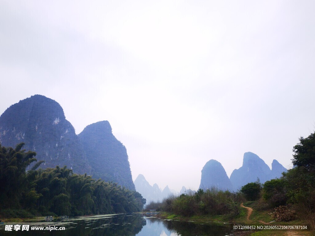漓江山水美景如画