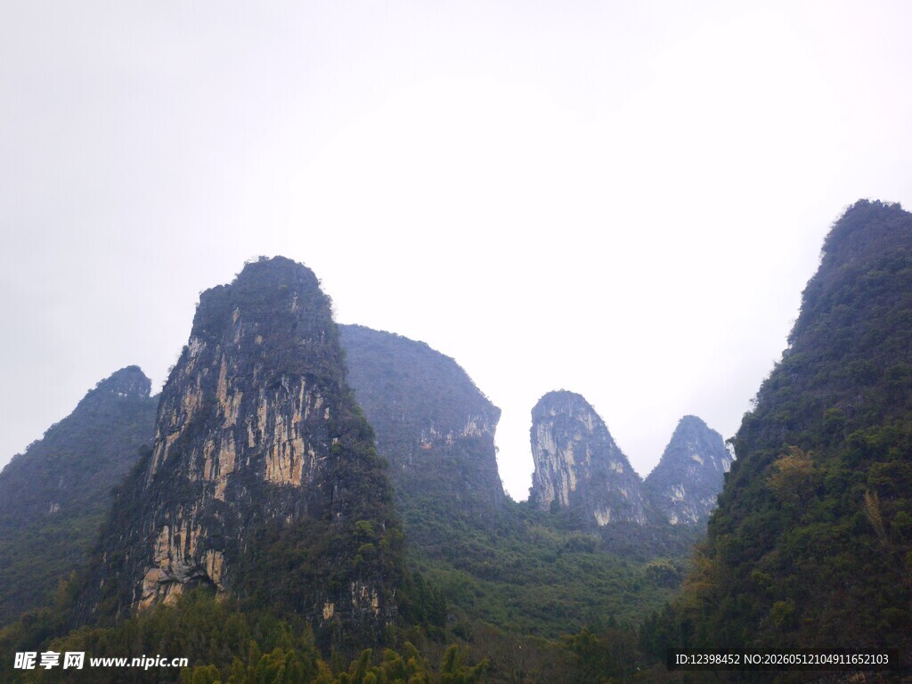 桂林奇峰美景