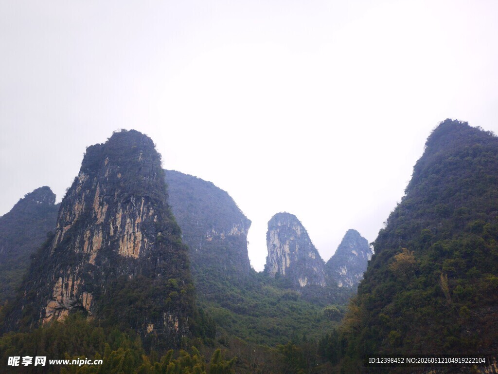 秀丽山峦景观