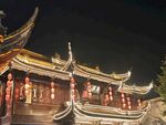 古建夜景流光溢彩的美