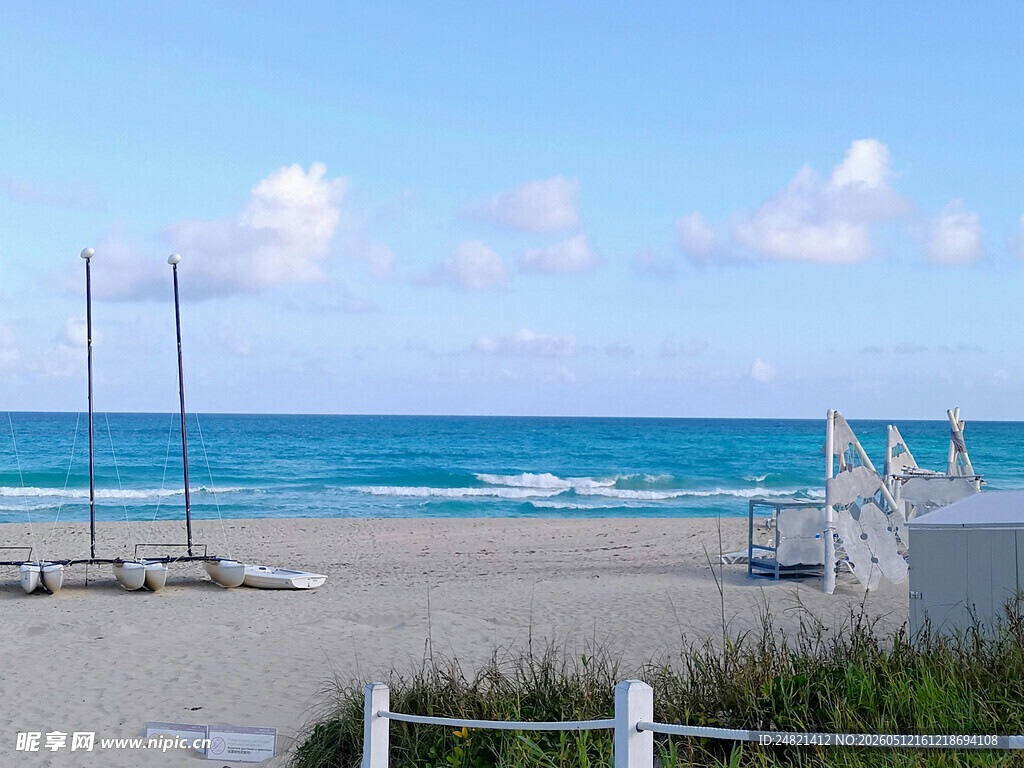 海滨沙滩美景