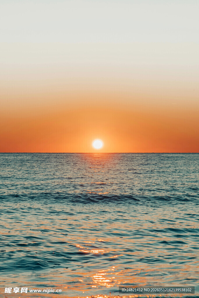 海上日出美景