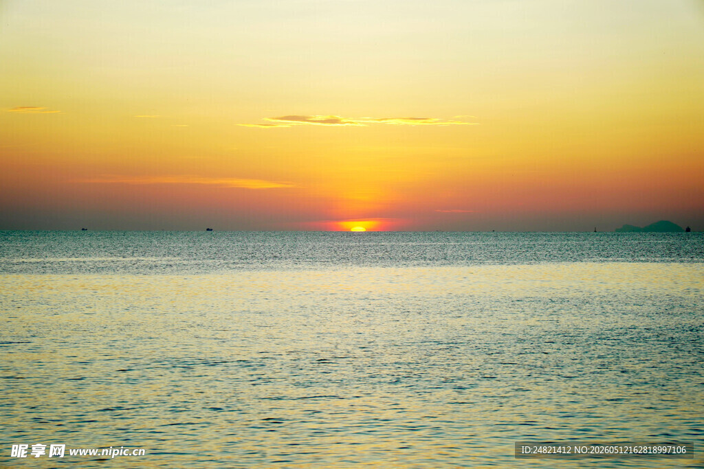 海上日落美景