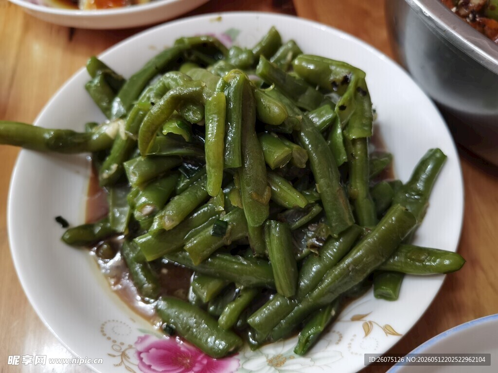 一盘美味青椒