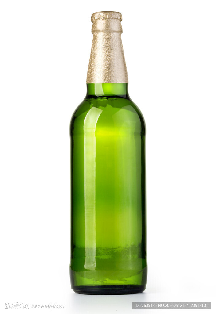 绿色玻璃啤酒瓶特写