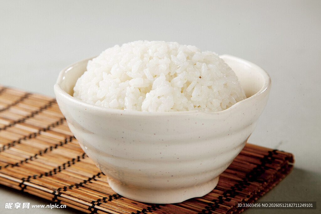 一碗白米饭