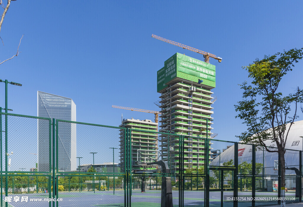 城市在建高楼景观