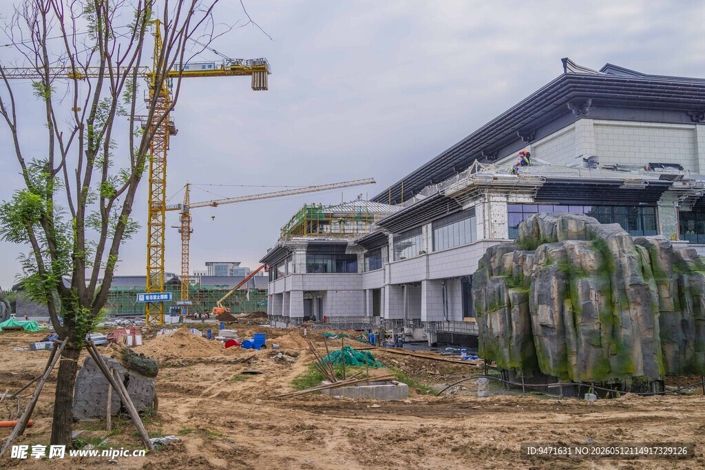 建筑工地施工场景