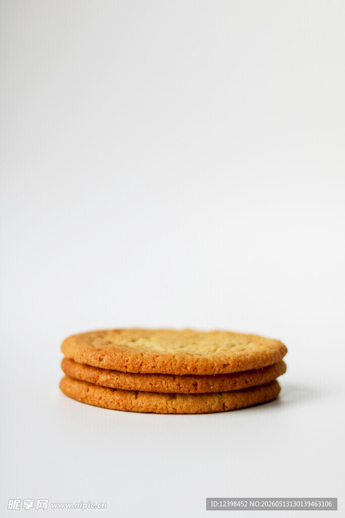 堆叠的美味圆饼干