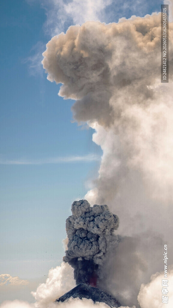 壮观火山喷发景象
