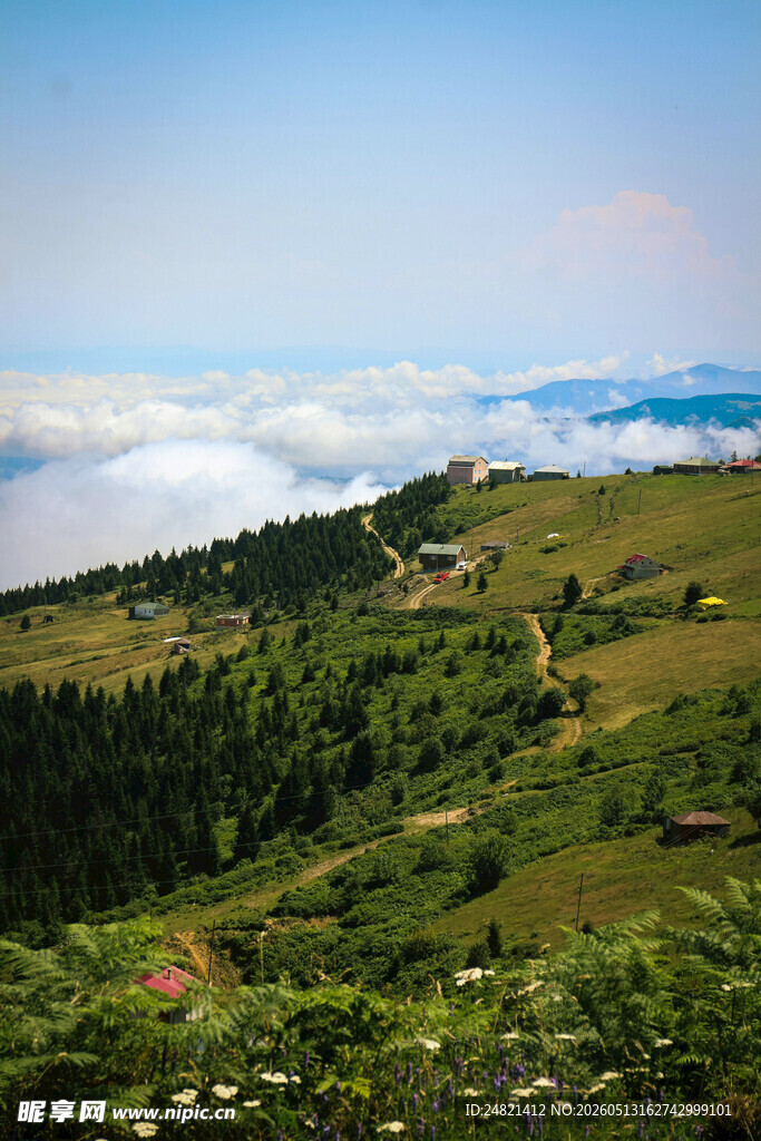 山间云海美景