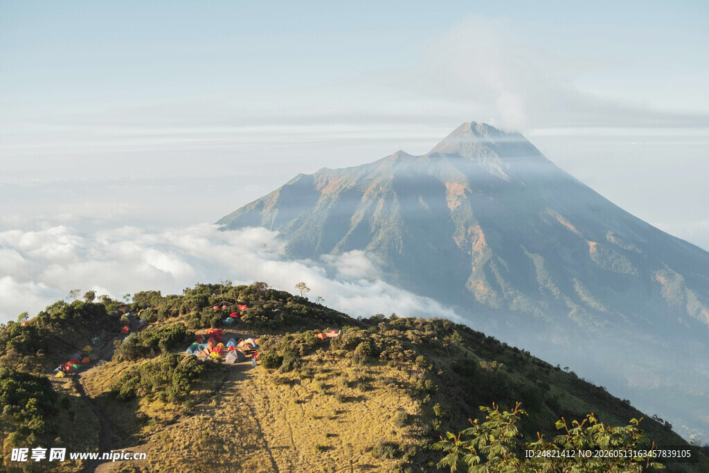 山巅美景