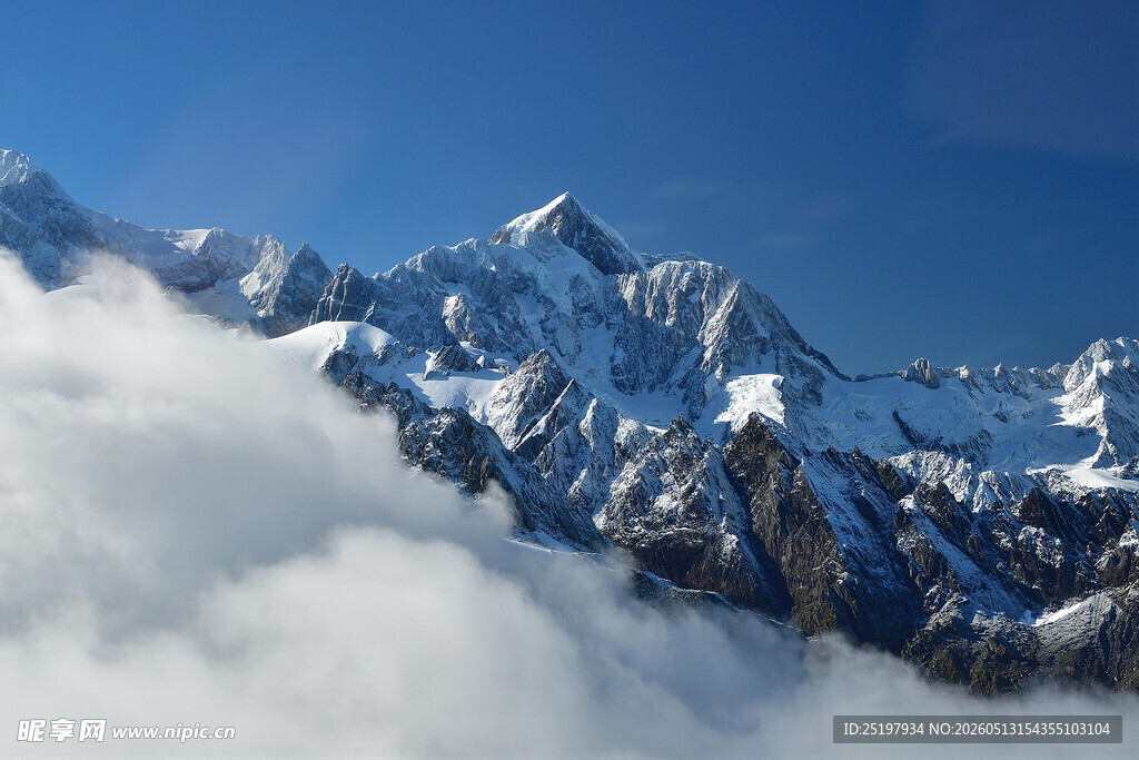 雪山