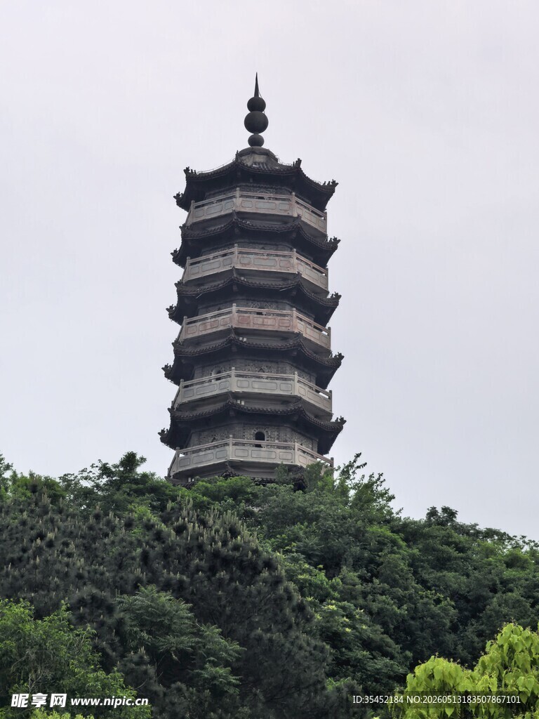 古塔