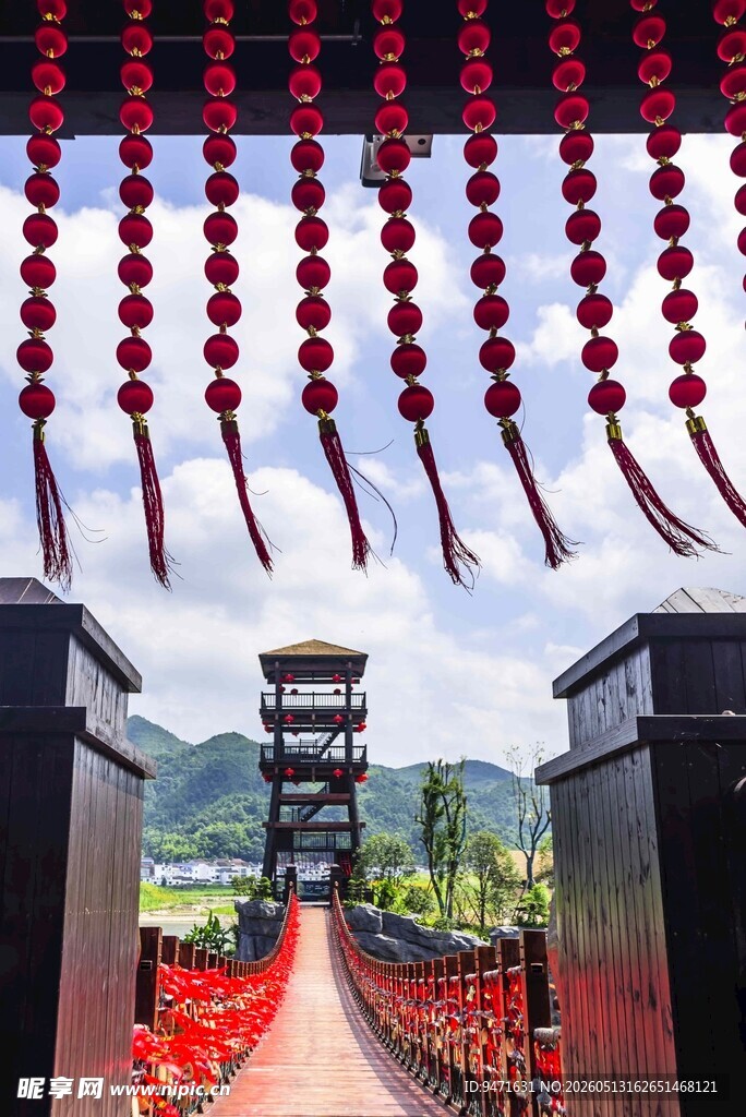 炭河千古情景区红绳祈福景观