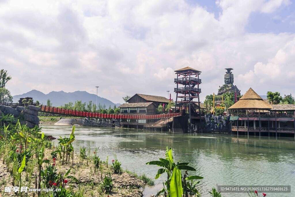 炭河千古情河畔古风建筑风景如画