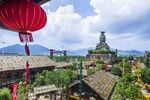 炭河千古情外景的红灯笼 