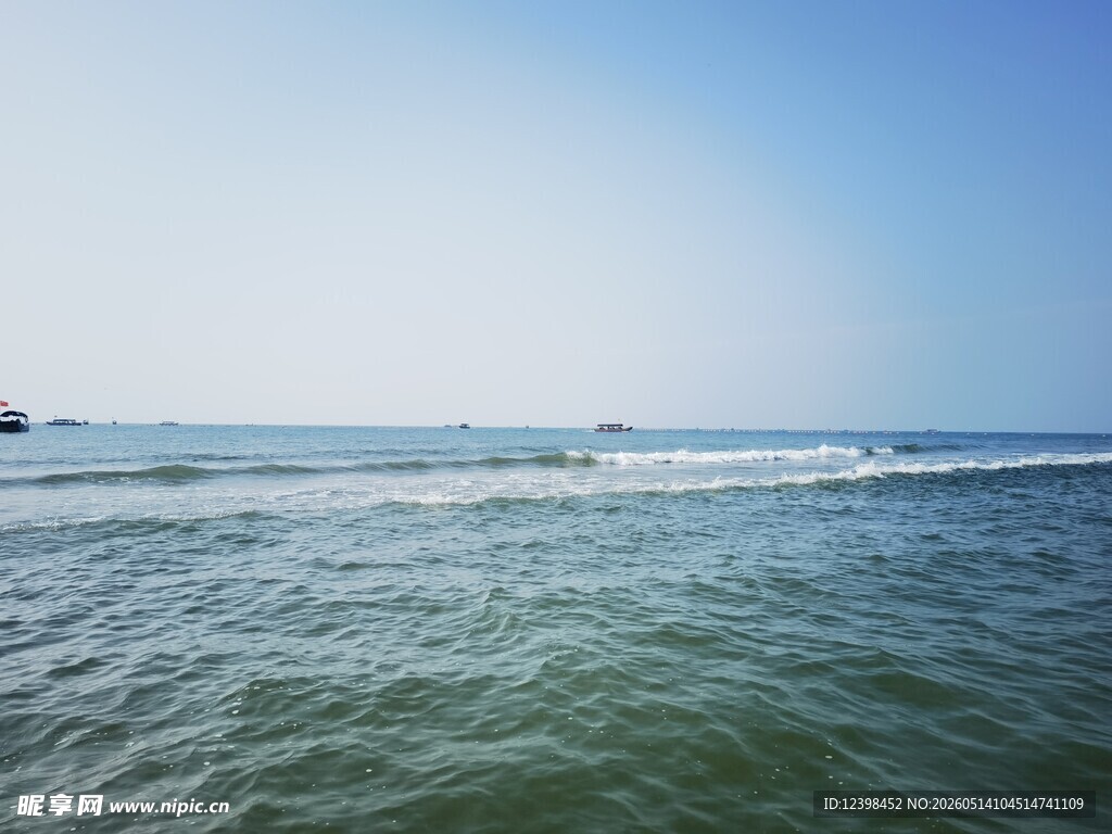辽阔海面风光