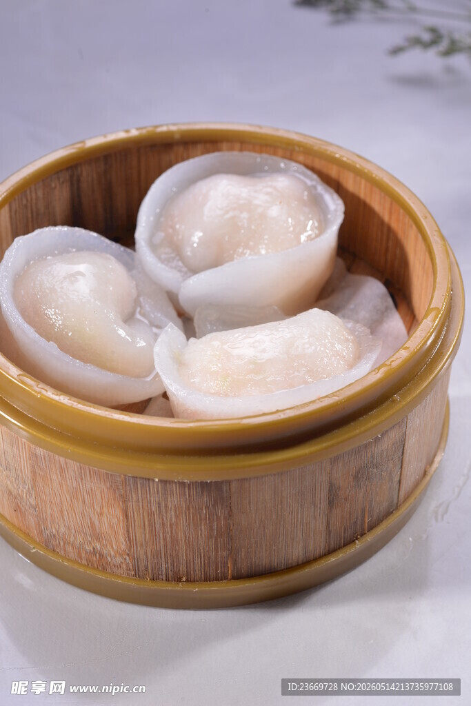 竹制蒸笼里的美味蒸饺