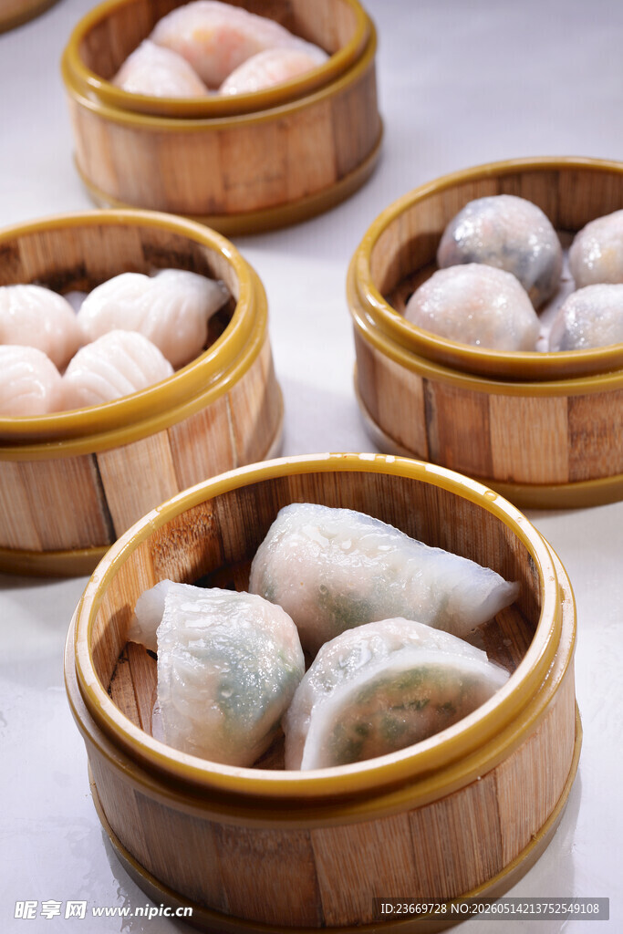 竹制蒸笼里的美味点心