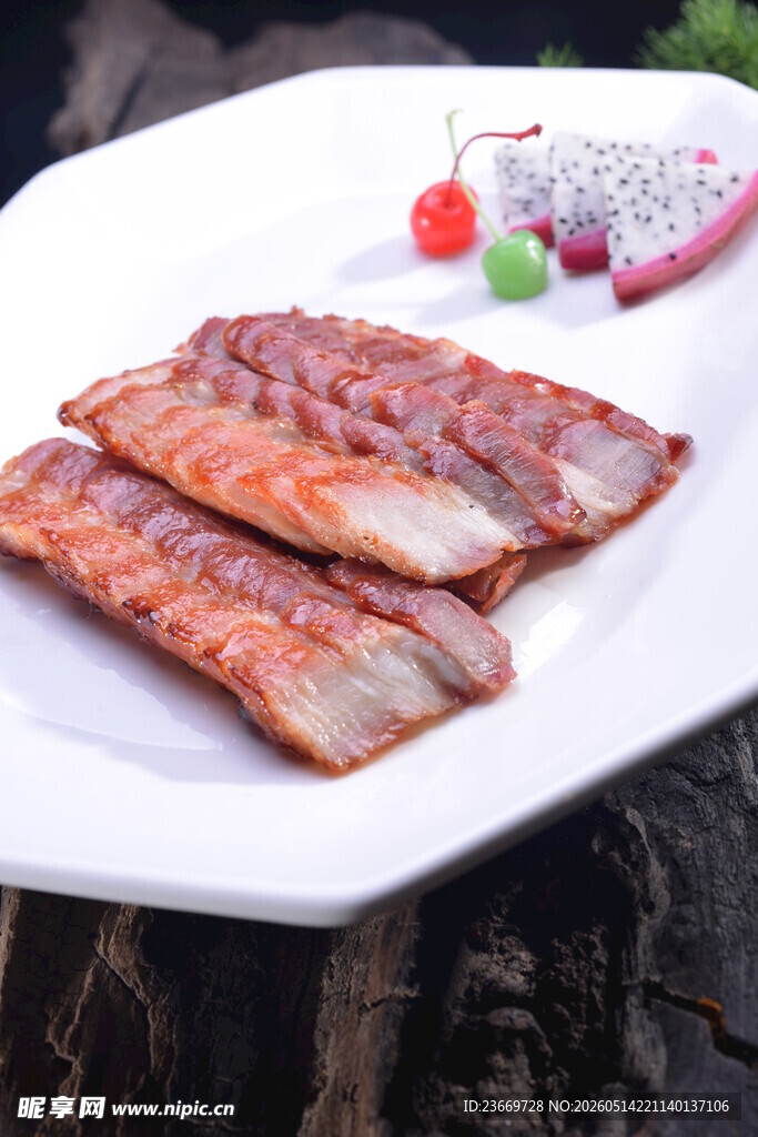 炭烧肉