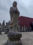 古雅佛像雕塑群