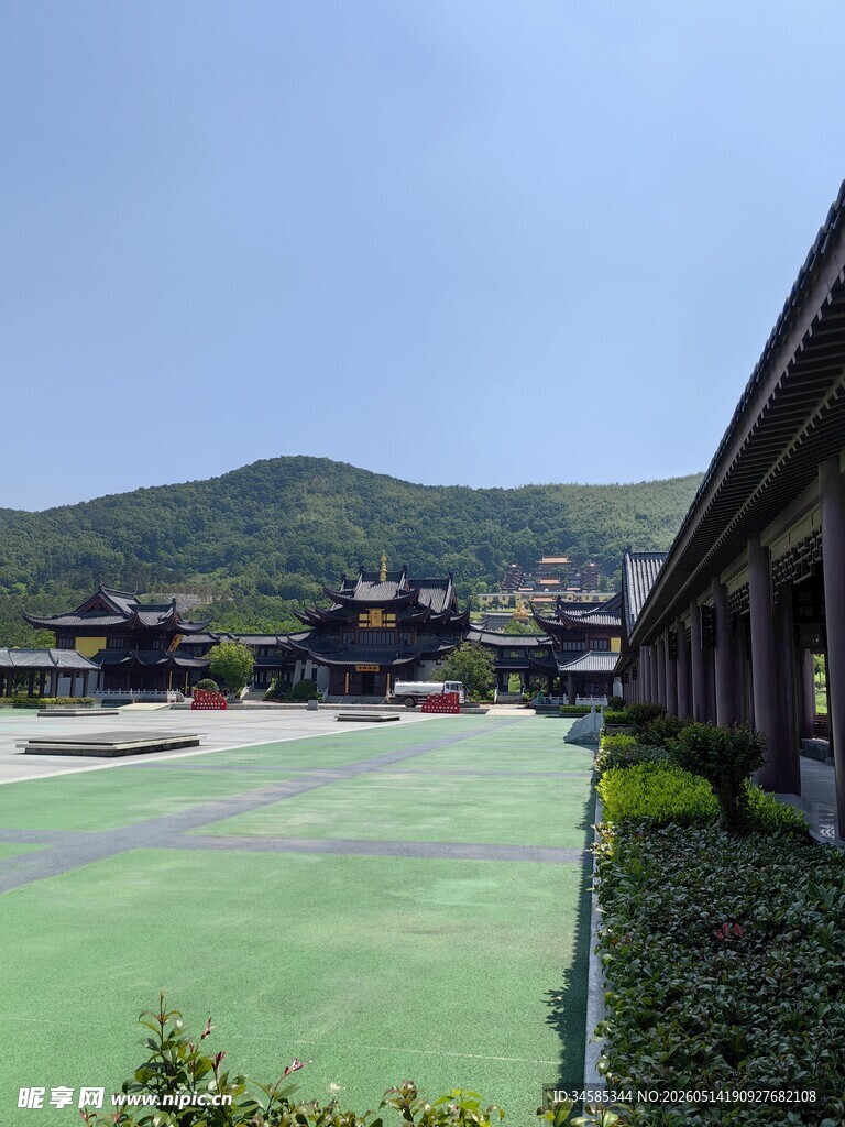 中式庭院景观远山近景