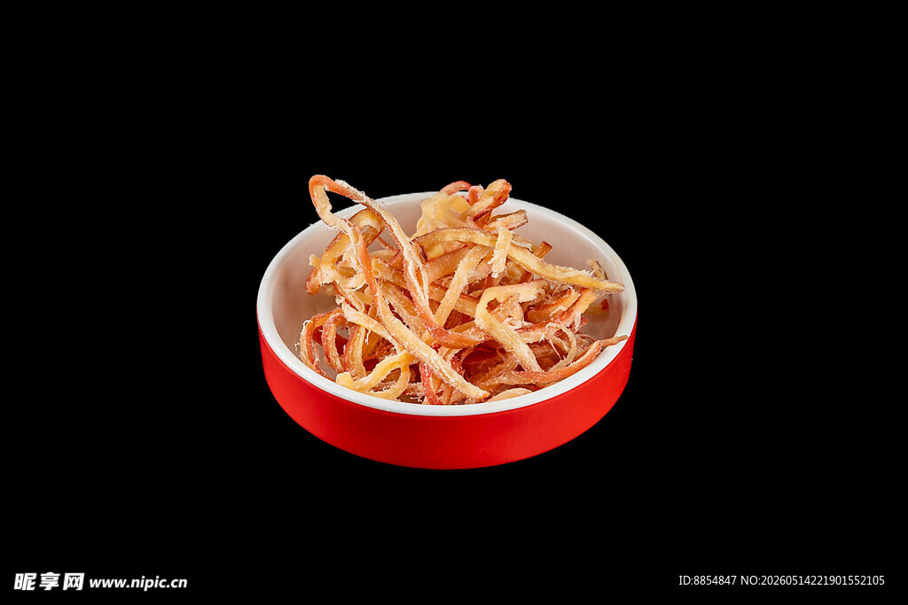 红碗装的美味油炸面食