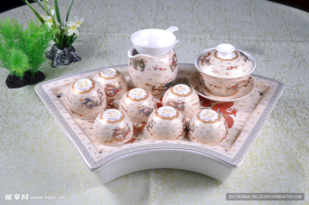 中式茶具套装典雅精致