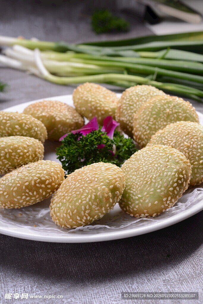 香酥美味油炸点心