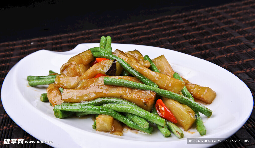豆角炒茄子