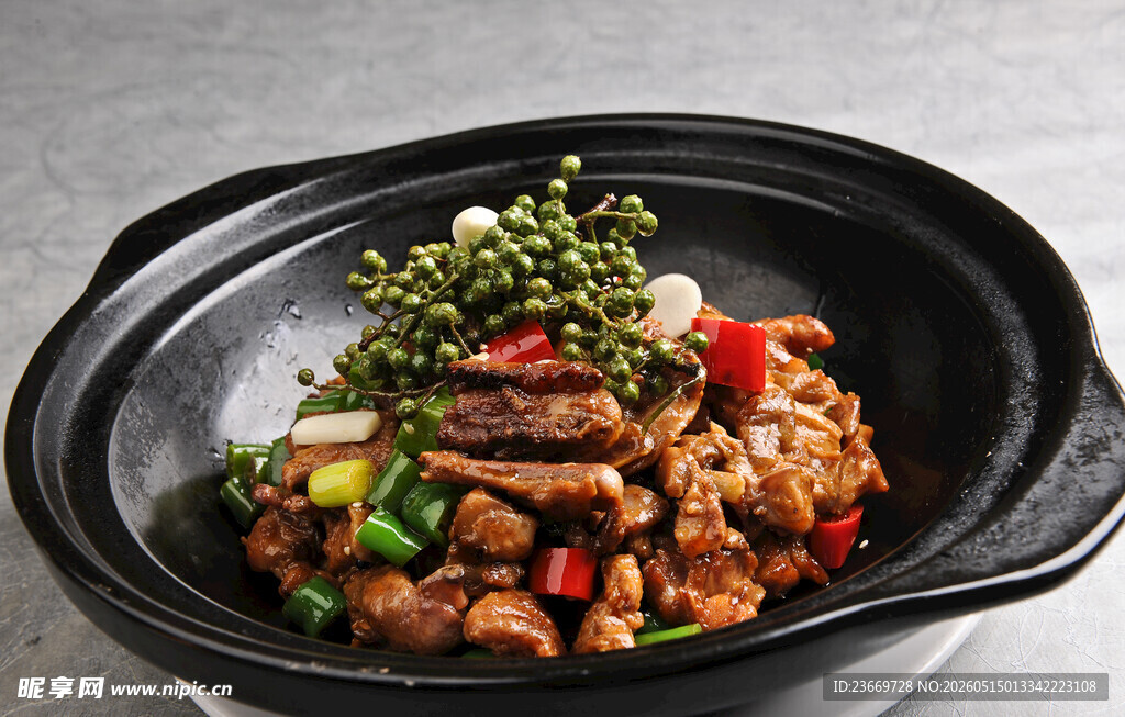 砂煲美味鸡肉