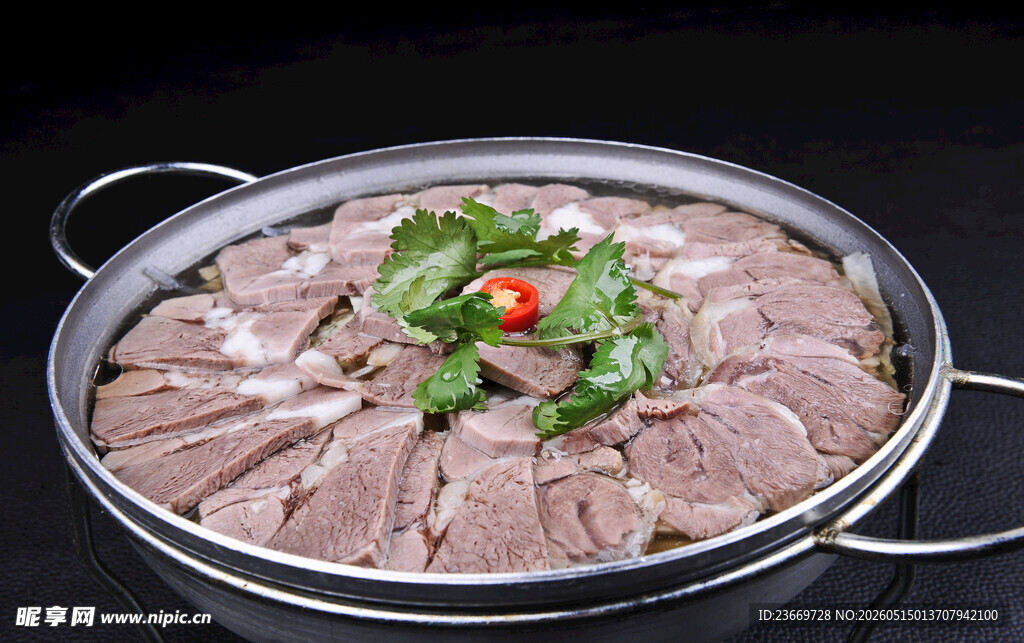 鲜嫩肉片火锅食材展示