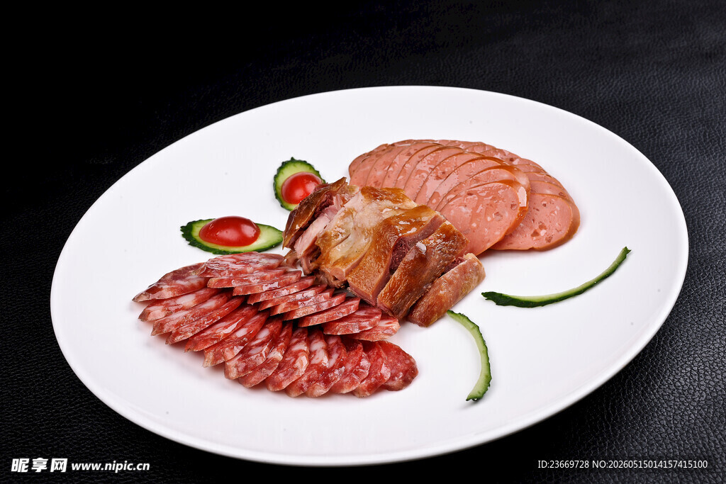 美味肉制品拼盘