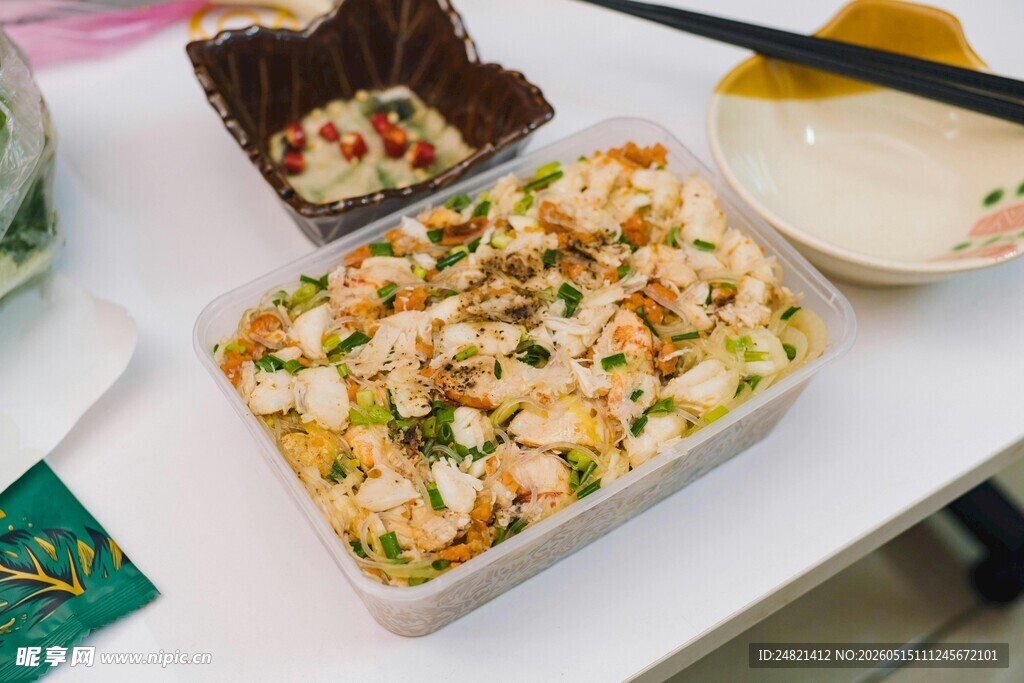 美味虾仁蔬菜炒饭