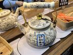 中式青花瓷提梁壶茶具