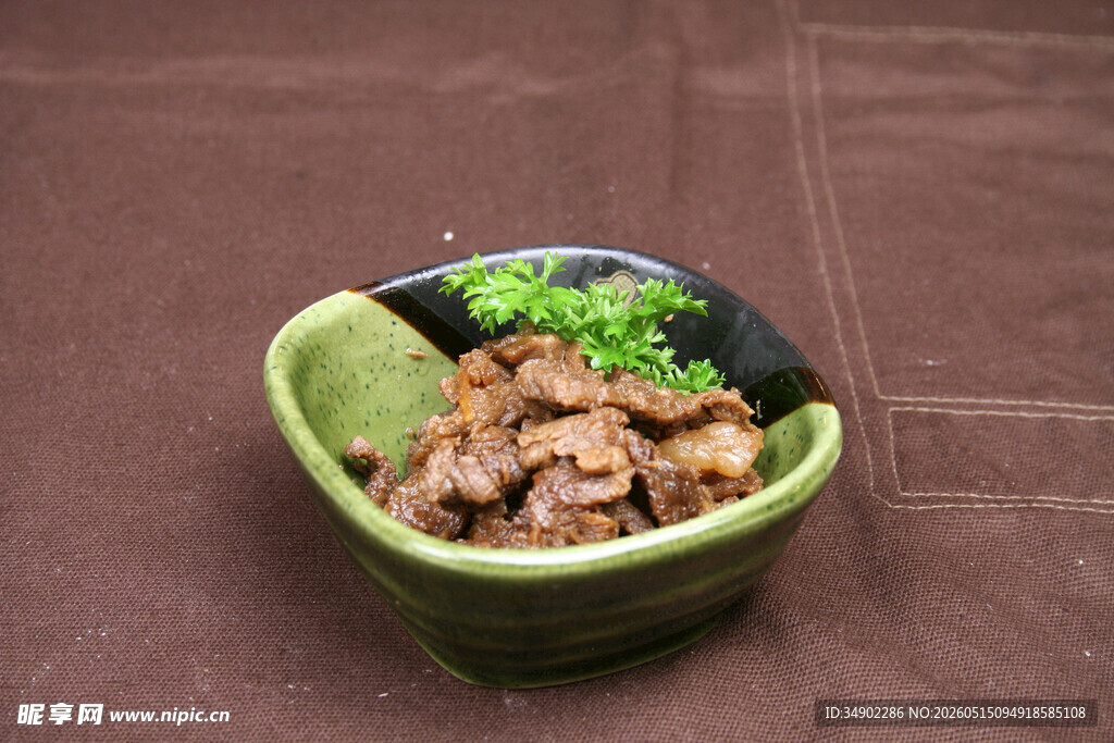 牛肉时雨煮