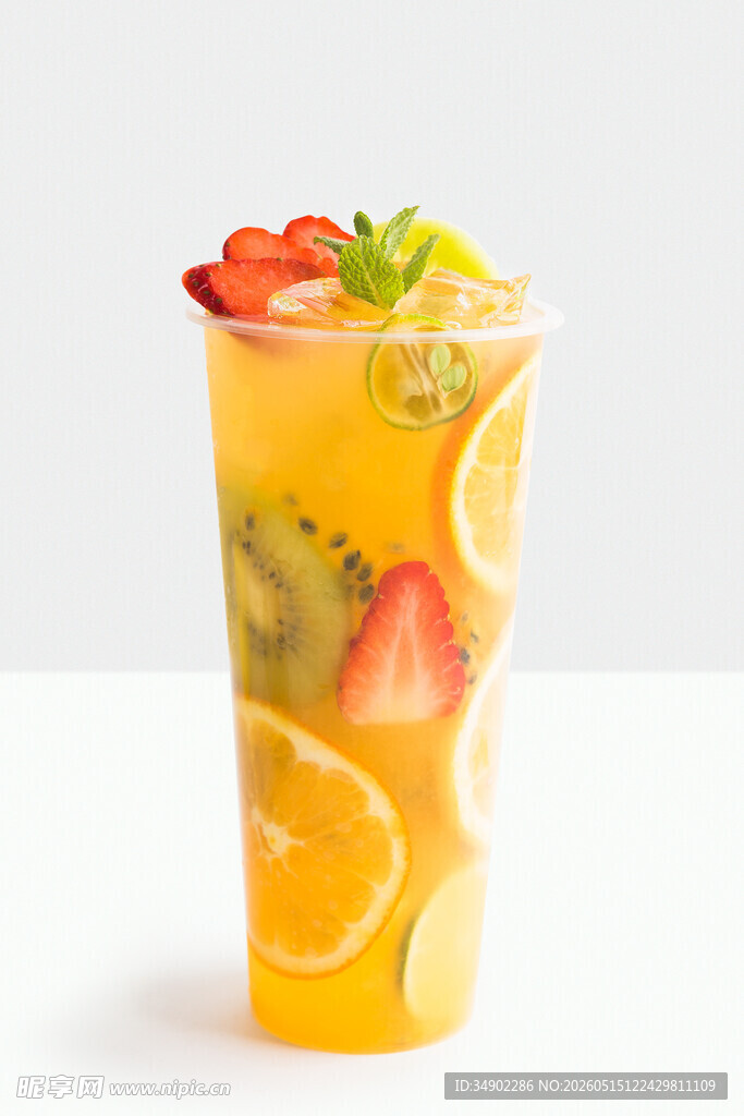 缤纷水果茶