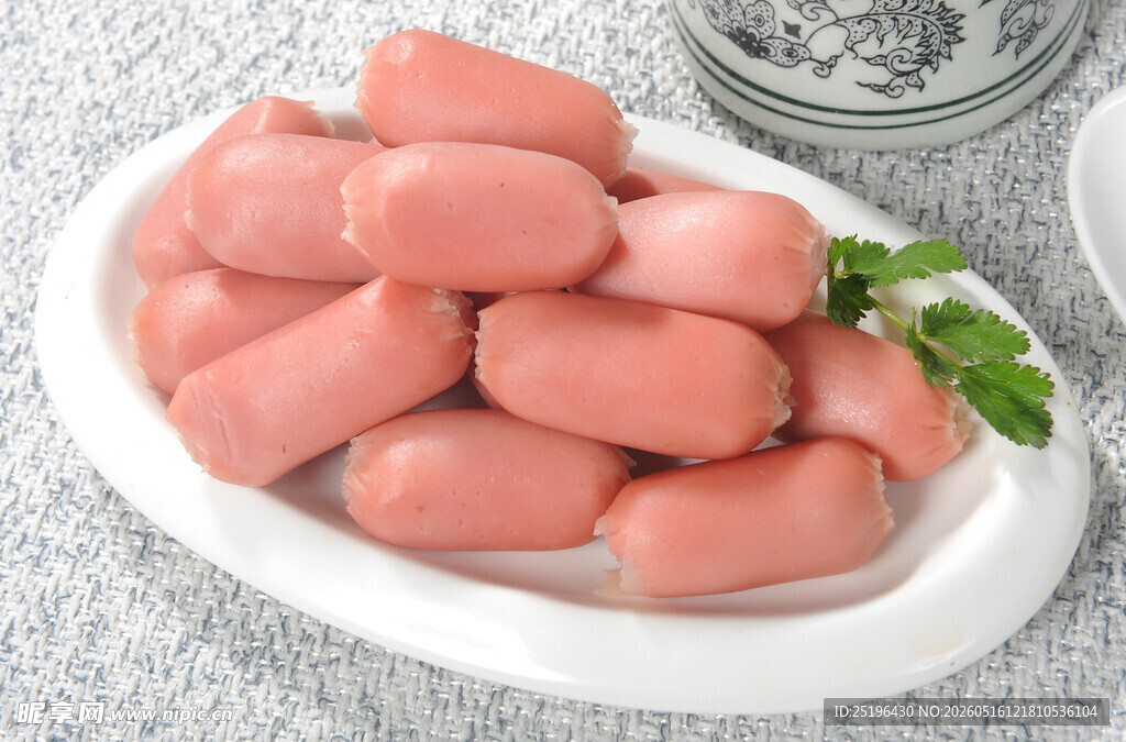 盘中美味小香肠亲亲肠