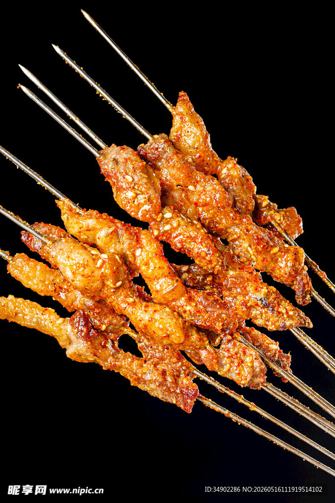 美味烤鸡肉串诱人呈现
