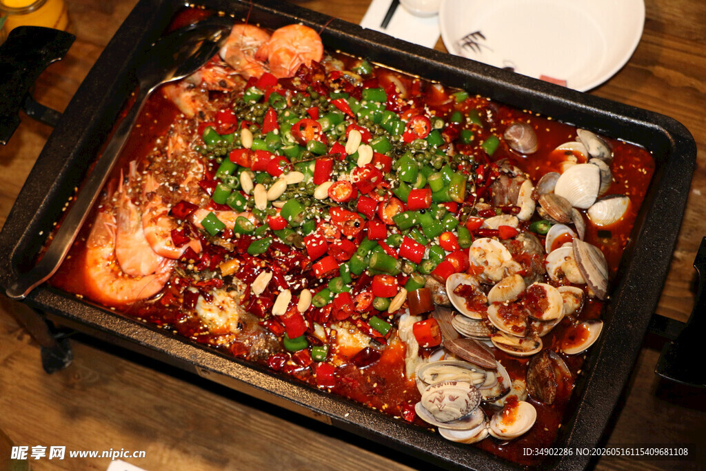 麻辣鲜香海鲜烤肉大拼盘