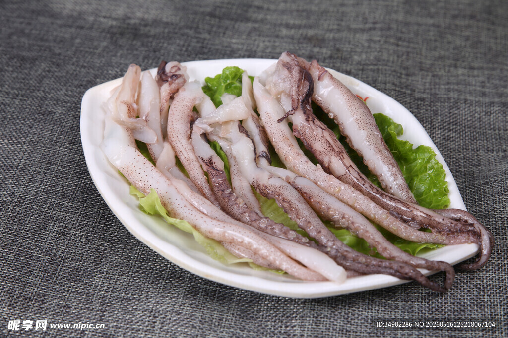 盘中鲜鱿鱼须